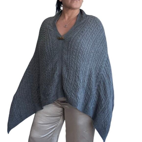 Orvis Sweaters - Orvis Gray Cable Knit Wool Blend Poncho Cape Sweater Shawl One Size Cozy